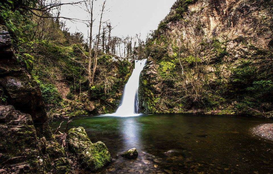 Cenedere Waterfall