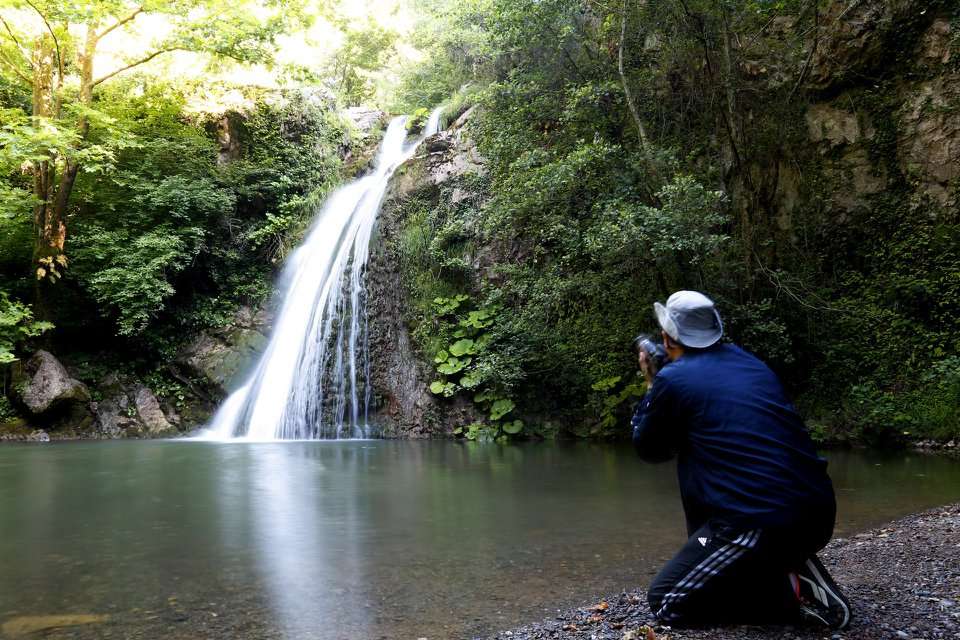 Cenedere Waterfall