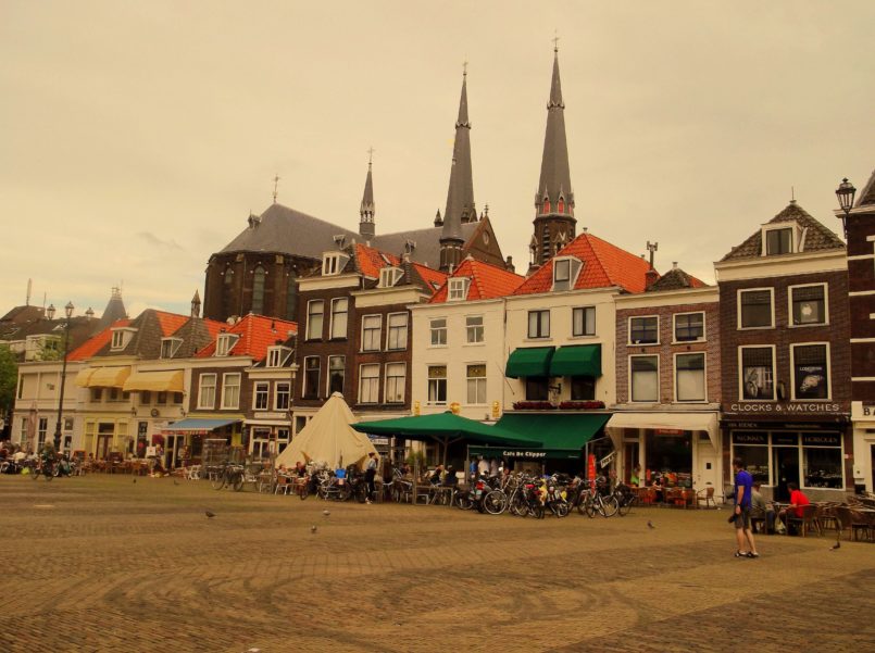 Delft Şehir Meydanı