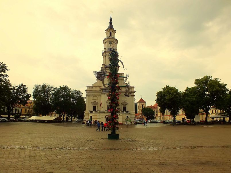 Belediye Sarayı Meydanı (Kauno Rotušės Aikštė)