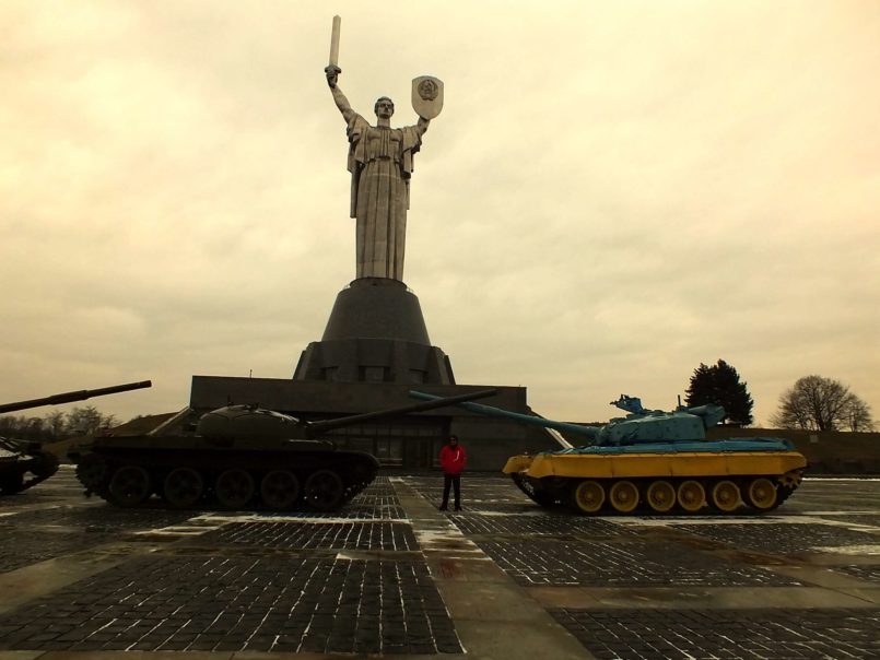 Kiev Anavatan Heykeli (Rodina Mat) ve 2. Dünya Savaşı'nda Kullanılan Tanklar