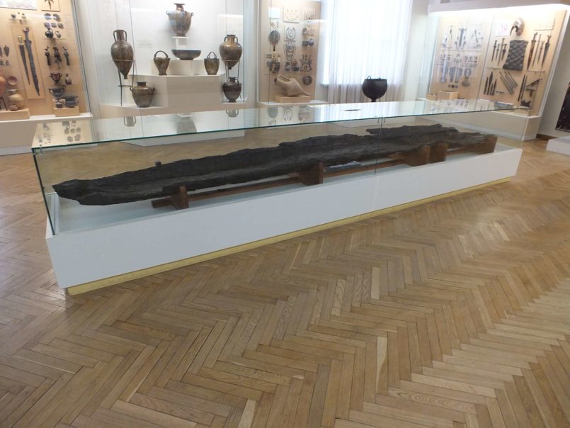 Ukrayna Ulusal Tarih Müzesi 1500 Yıllık Kayık