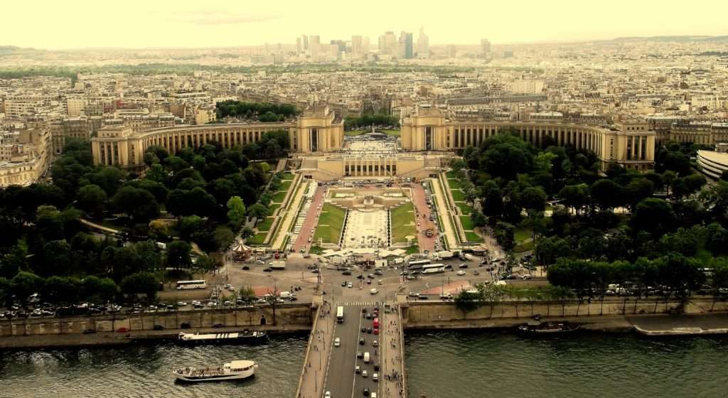 Eyfel Kulesi'nden Trocadéro Gardens