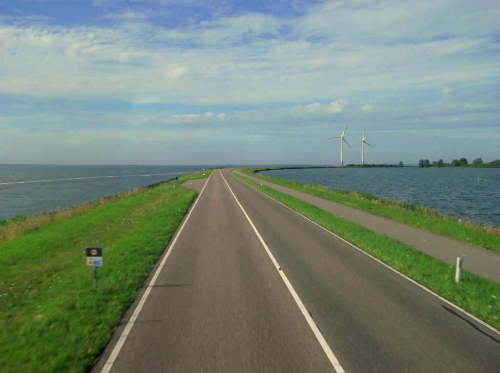 Amsterdam-Marken Kara Bağlantı Yolu