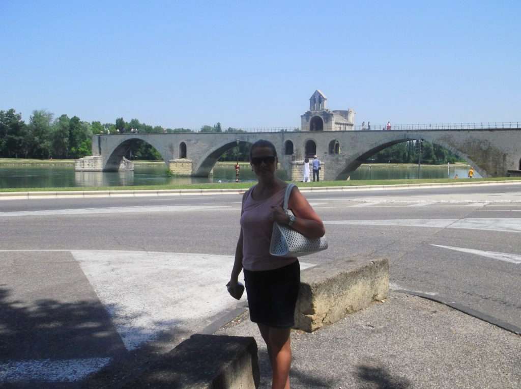 St. Bénézet Köprüsü (The Pont Saint-Bénézet)