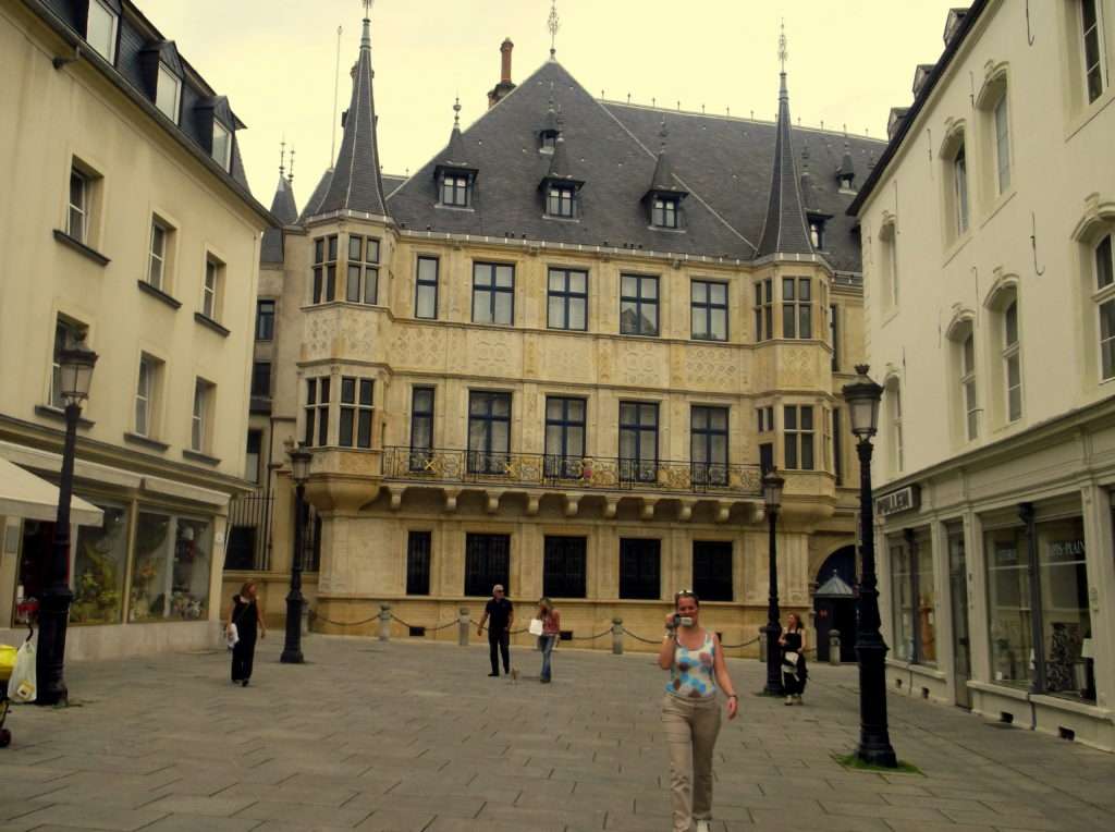 Büyük Dük Sarayı (Palais Grand-Ducal)
