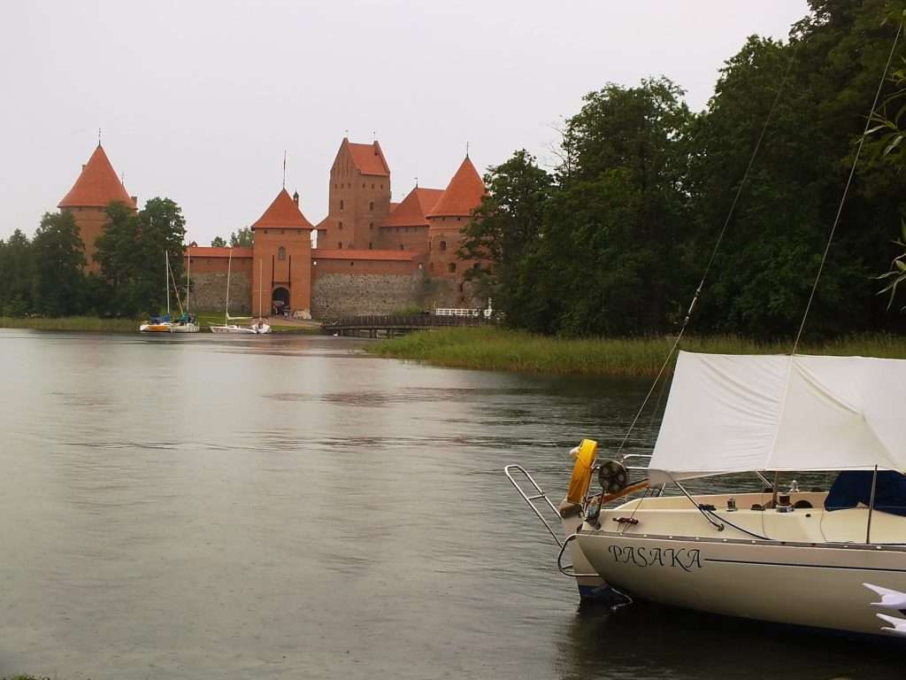 Trakai Kalesi (Trakų Salos Pilis)