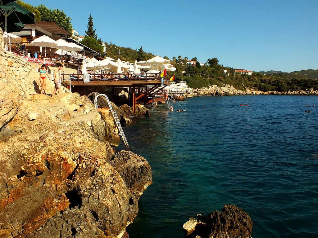 Çınarlar Beach Club