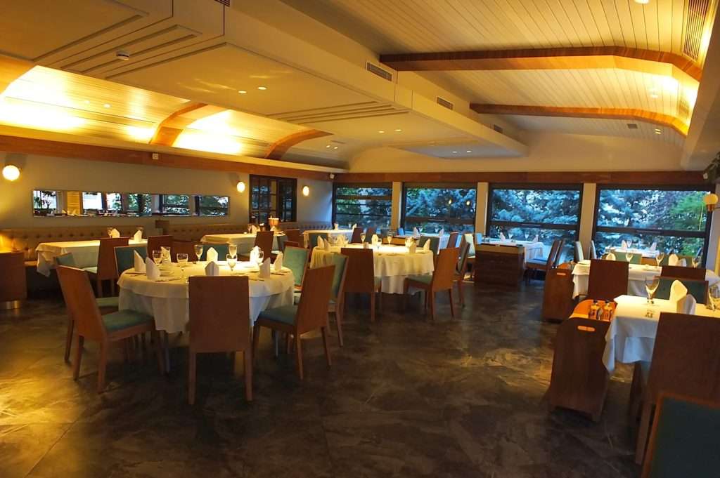 Trilye Restaurant Kapalı Salon