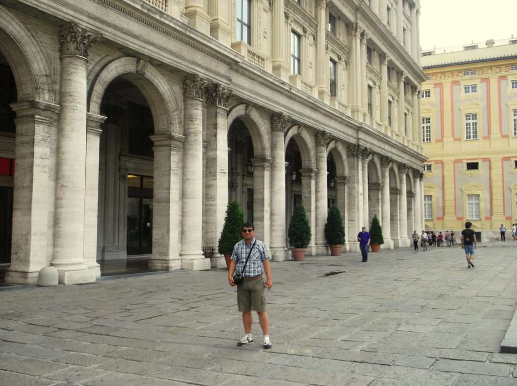 Cenova Palazzo della Regione Liguria ve Biblioteca della Società Ligure di Storia Patria