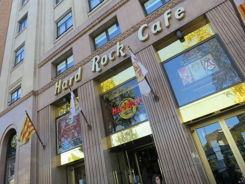 Barselona'da Ne Yenir ? Nerede Yenir ? Hard Rock Cafe