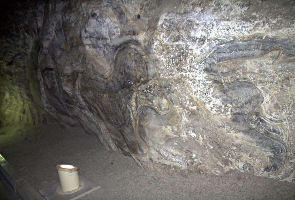 Tuz Mağarası