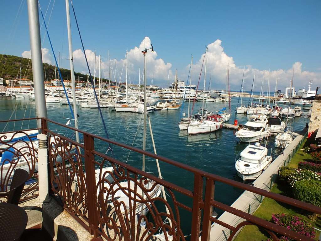 Çeşme Marina