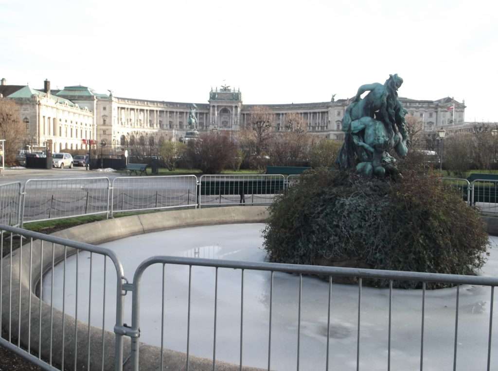 Hofburg İmparatorluk Sarayı (Hofburg Wien)