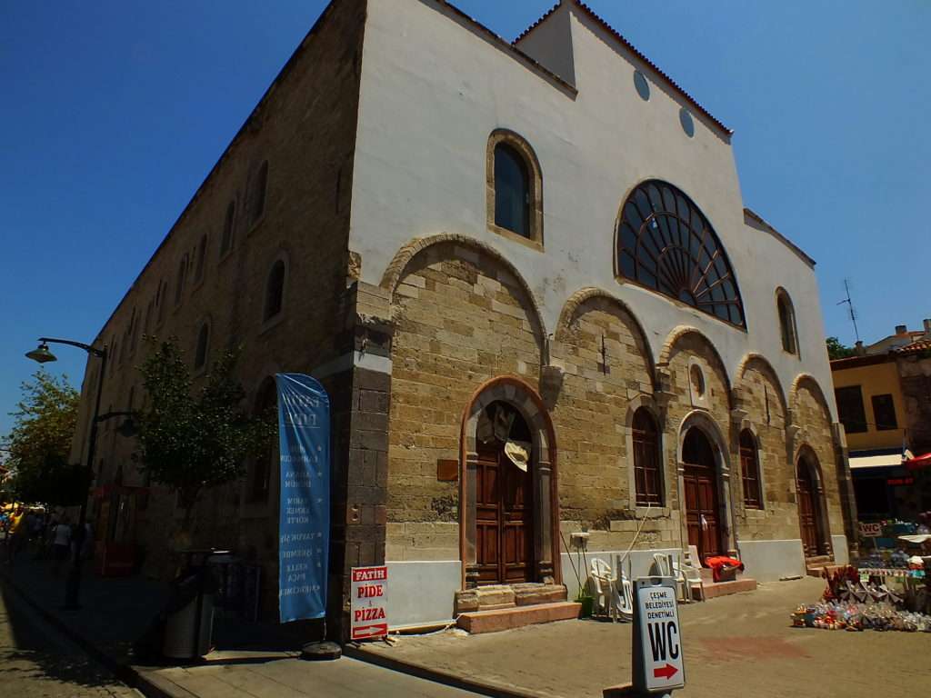 Ayıos Haralambos Kilisesi