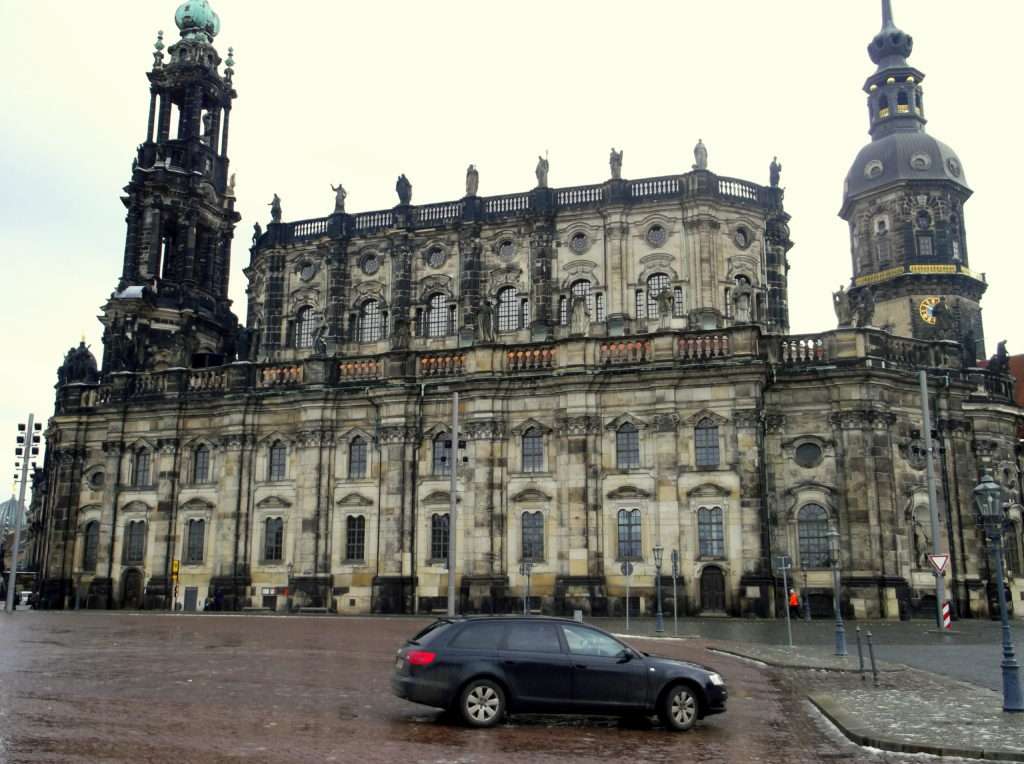 Dresden'de Bir Kış Gezisi Katholische Hofkirche