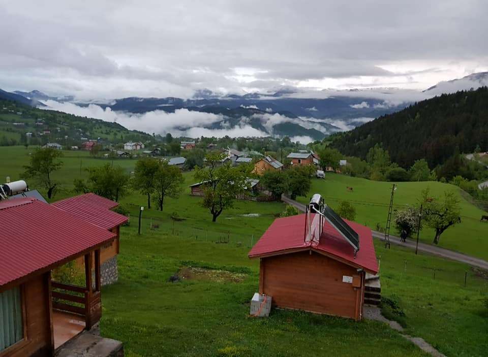 Şavşat Gezisi Laşet Restaurant ve Bungalov Tatil Köyü