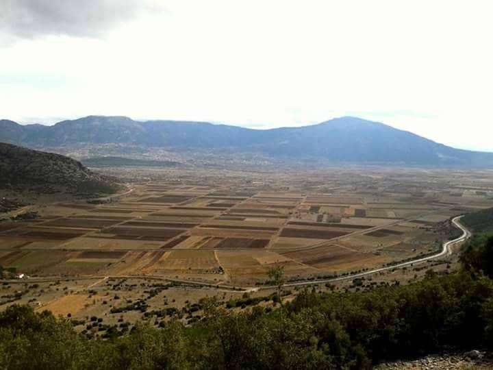 Mağaradan Acıpayam Ovası'na Bakış