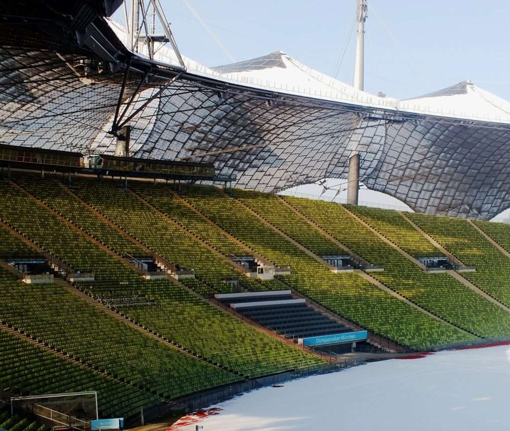 Münih Olimpiyat Stadyumu (Münchner Olympiastadion)