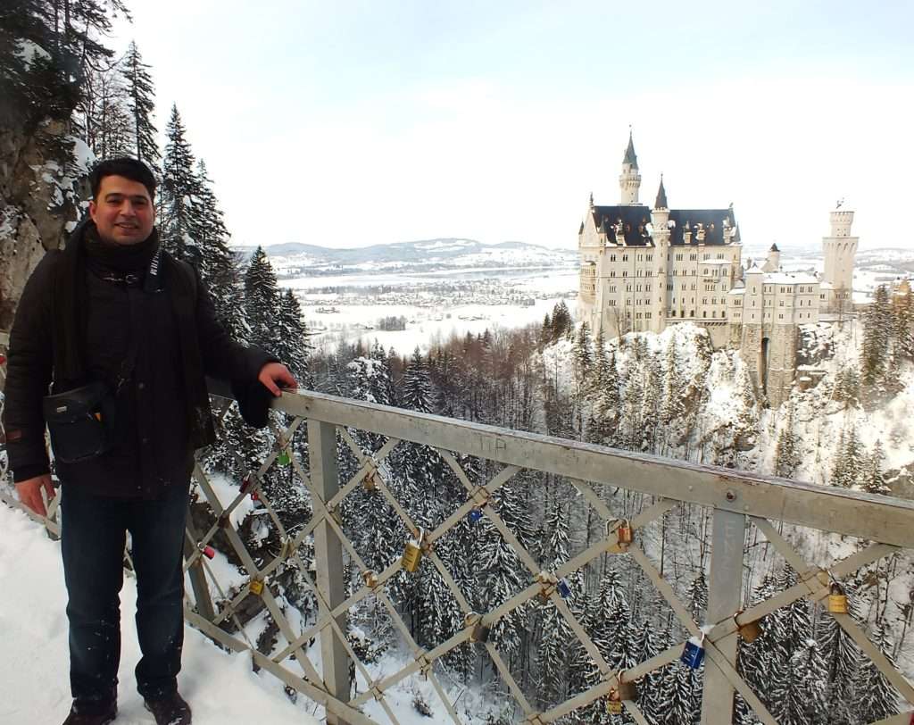 Marian Köprüsü (Marianbrücke) ve Neuschwanstein Şatosu (Schloss Neuschwanstein)