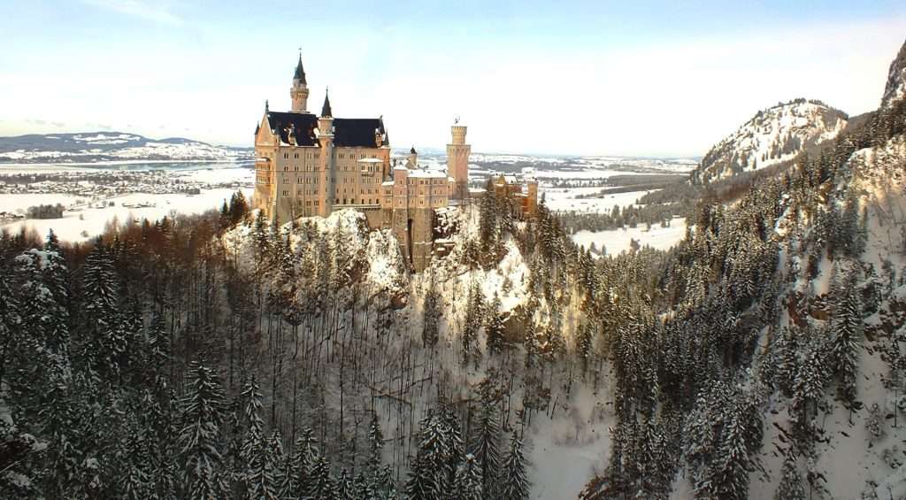 Marian Köprüsü (Marianbrücke) ve Neuschwanstein Şatosu (Schloss Neuschwanstein)