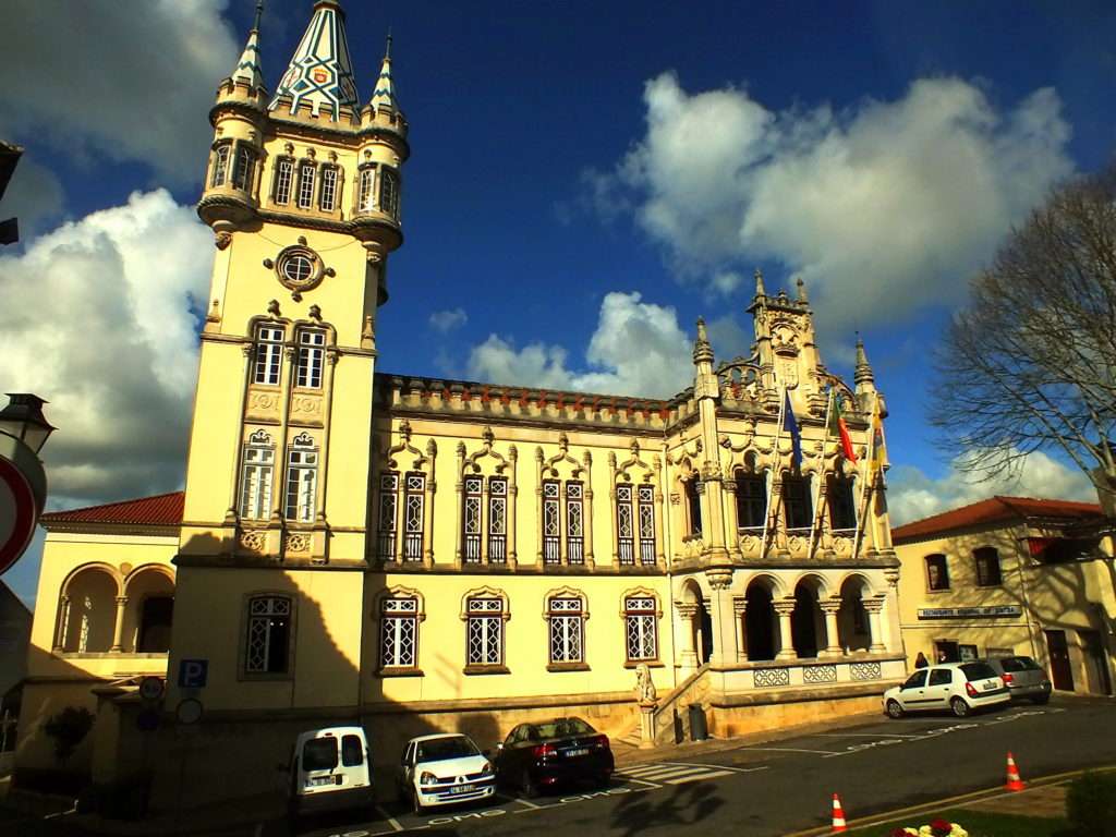 Sintra Belediye Binası (Câmara Municipal Sintra)