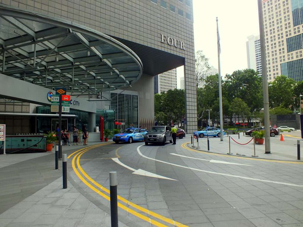 Singapur Ulaşım Sistemi Taksiler Suntec Alışveriş Merkezi  (Suntec City Mall)