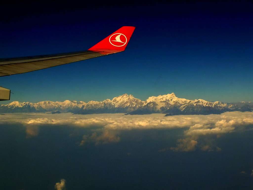 THY Katmandu-İstanbul Seferi Himalaya Dağları