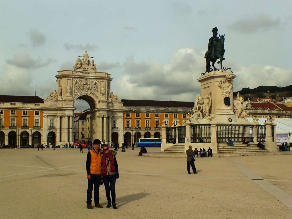 Ticaret Meydanı (Praça do Comércio)