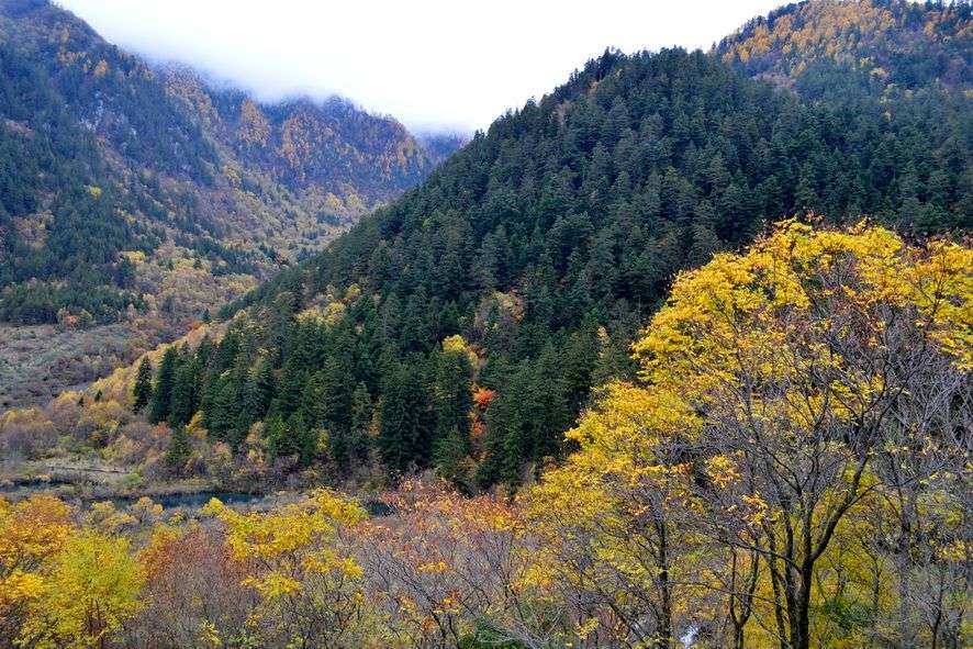 Zhārú Valley