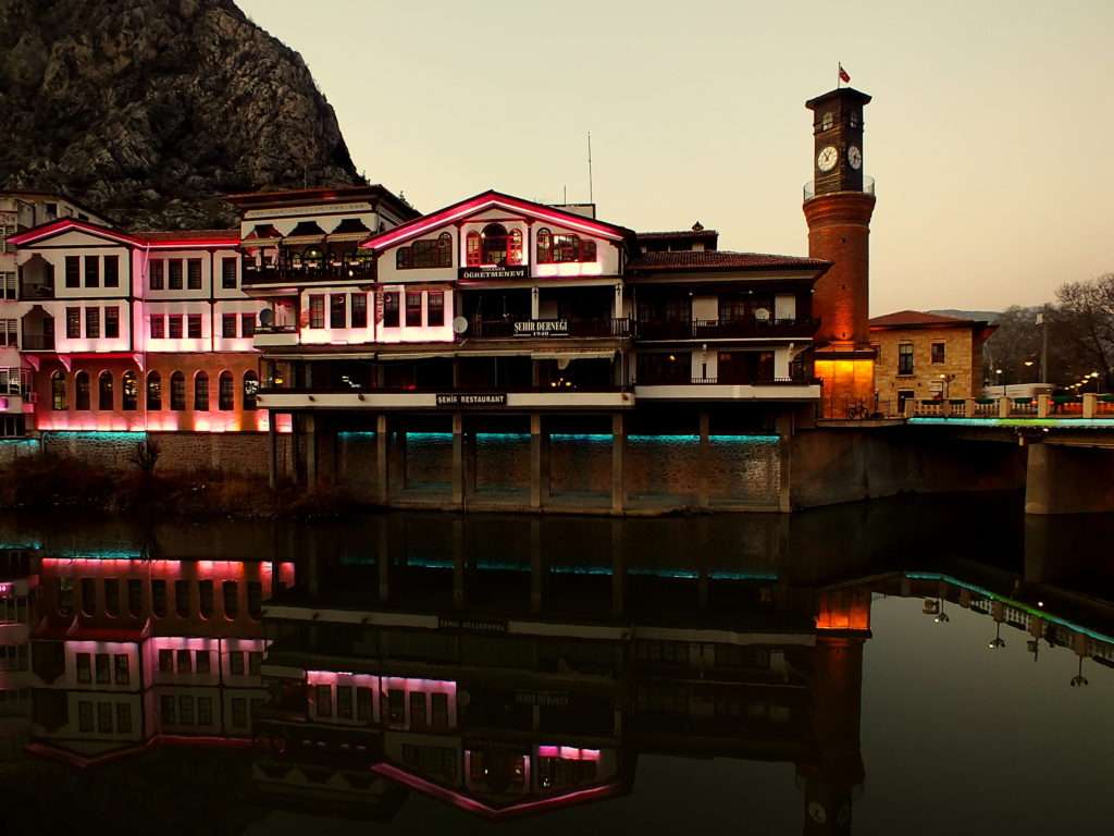 Amasya Fotoğraf Gezisi Saat Kulesi ve Yeşilırmak'ta Gün Batımı