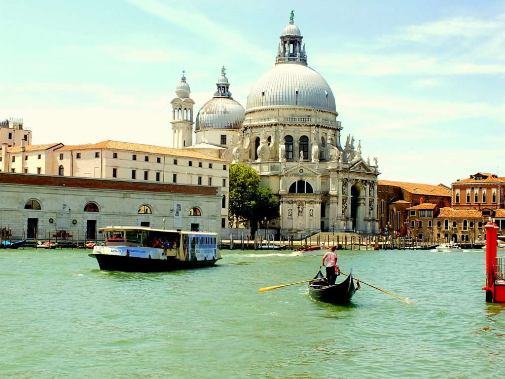 Santa Maria della Salute Bazilikası (Basilica di Santa Maria della Salute)