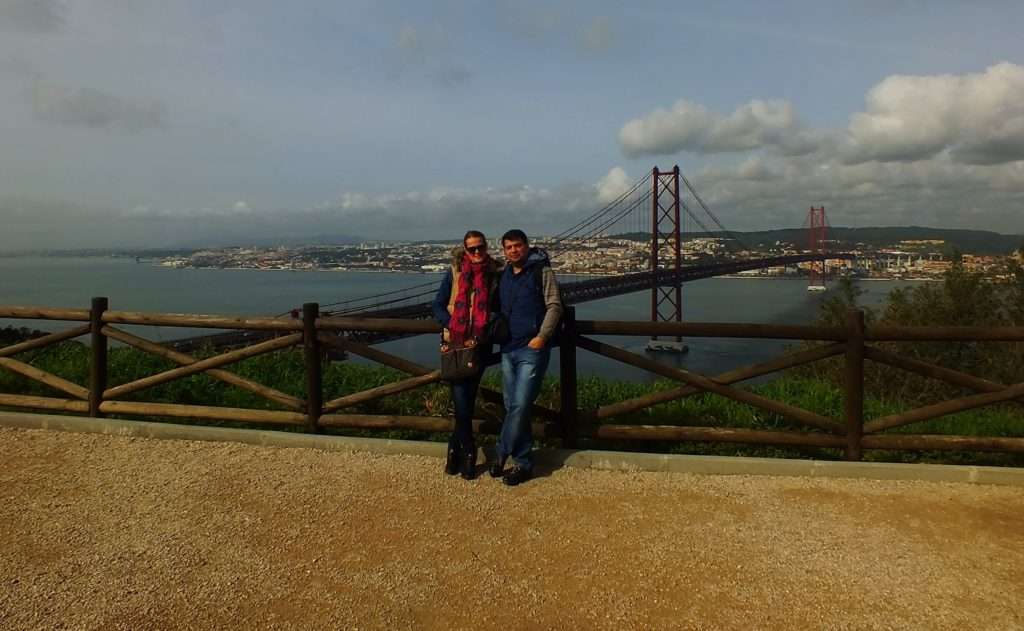 25 Nisan Köprüsü (Ponte 25 de Abril)
