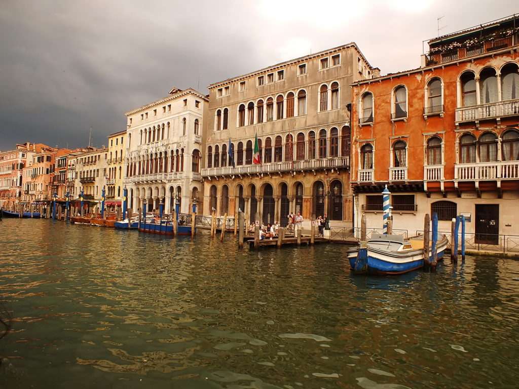 Venedik Ulaşım Sistemi Büyük Kanal (Canal Grande)