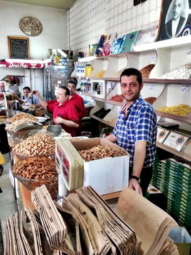 Tavazo Nuts Tebriz- İran'da Ne Yenir