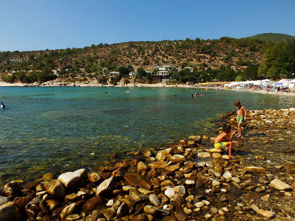 Aliki Beach (Alyki-Αλυκή)