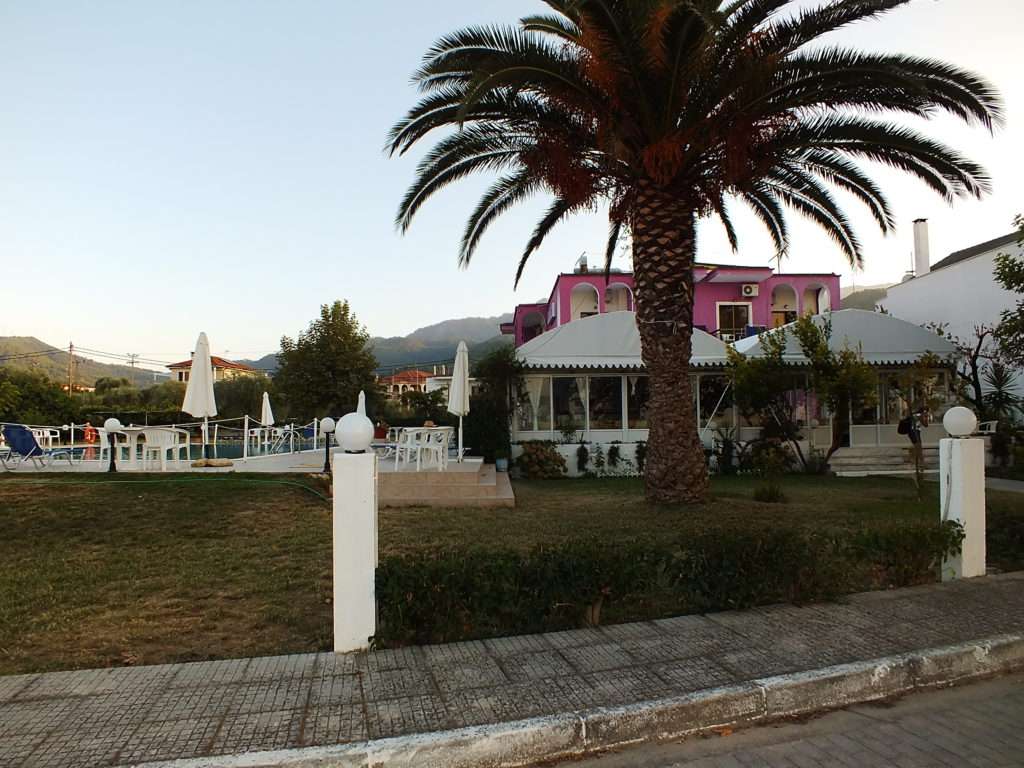 Vournelis Hotel
