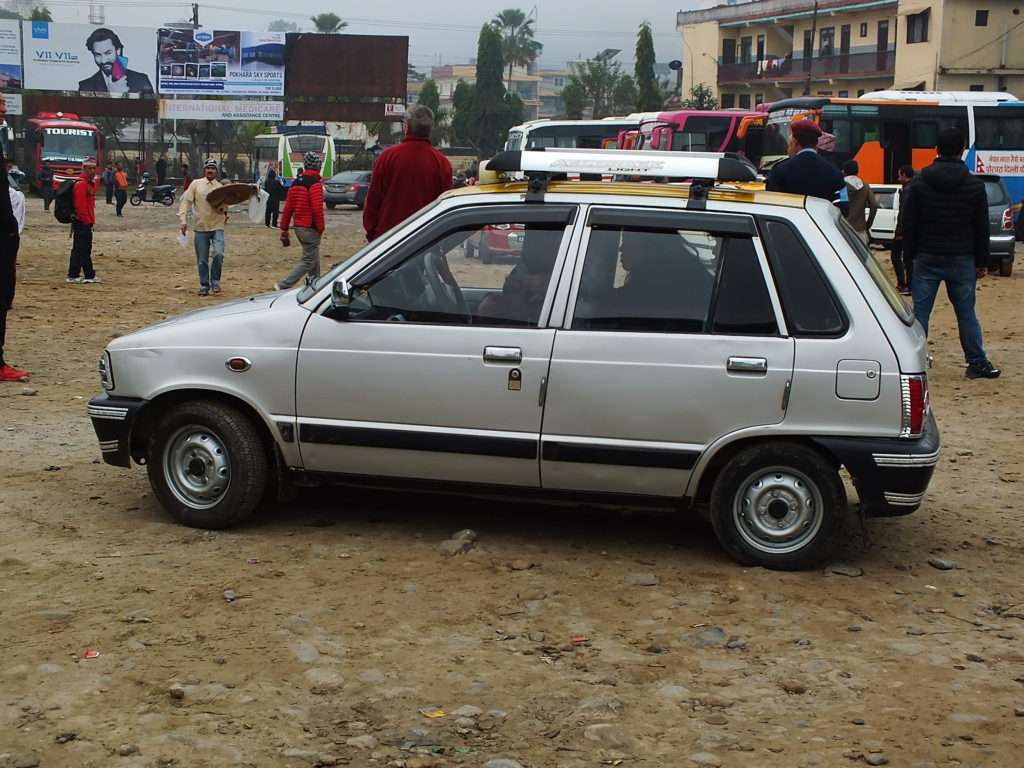 Pokhara'da Bir Taksi
