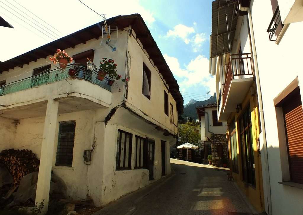 Köy Sokakları