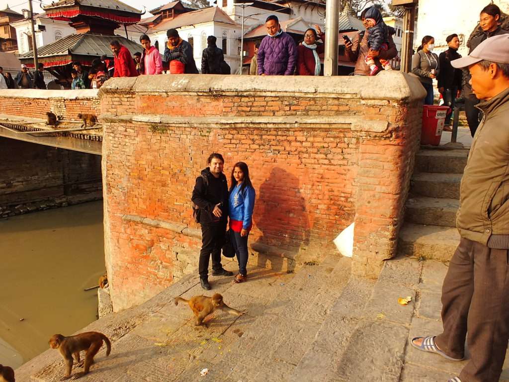 Jeena ve Ben Pashupatinath Tapınağı