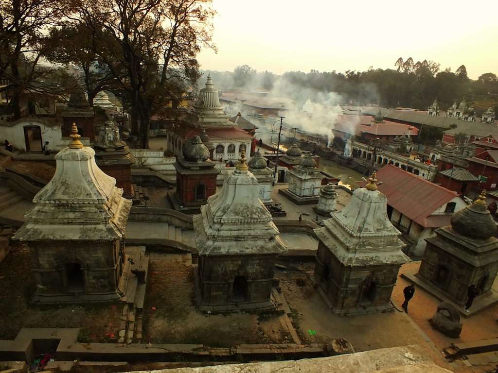 Pashupatinath Tapınağı (श्री पशुपतिनाथ मन्दिर) Gün Batımı