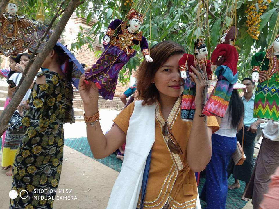 Street Market by Ananda Phaya Temple