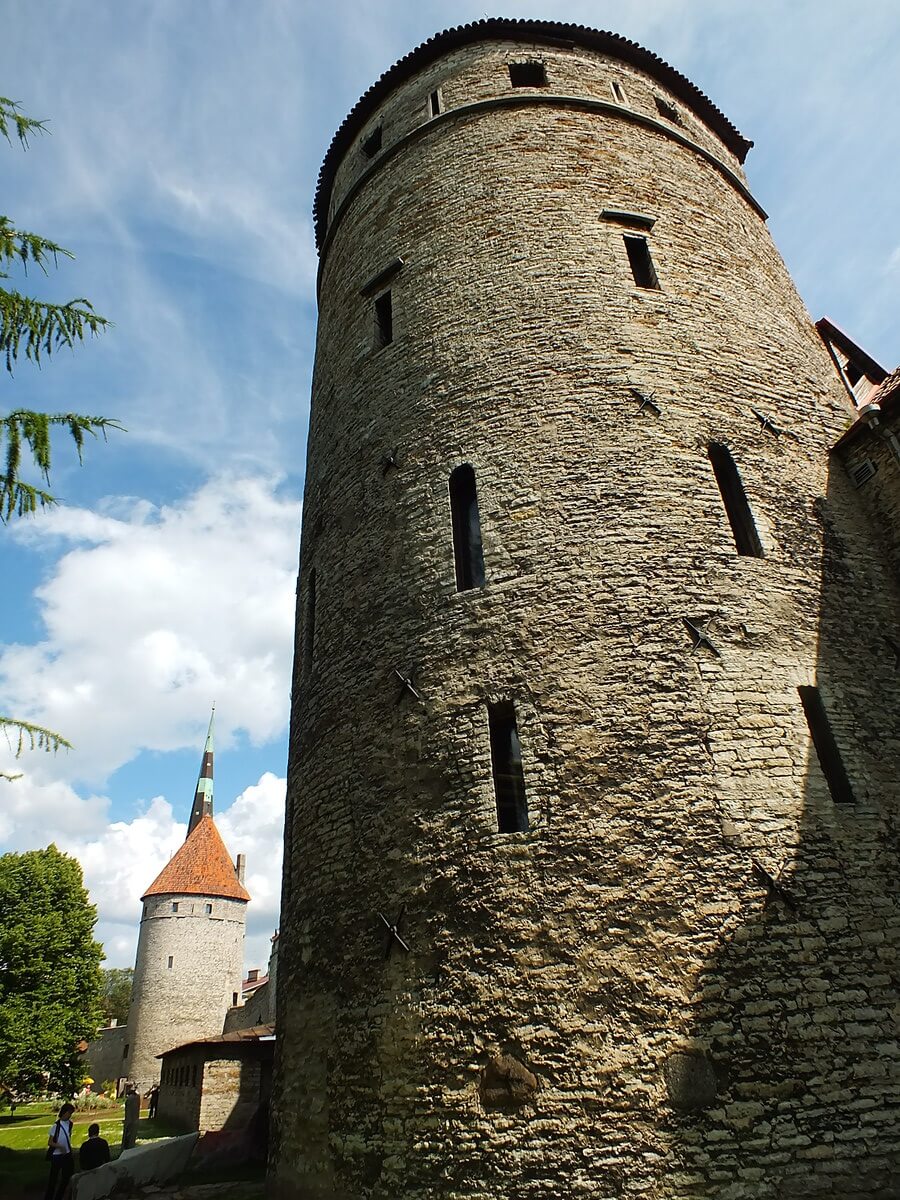 Nunna Torn, Sauna Torn, Kuldjala Torn (Tallinn Şehir Surları Nunna, Sauna ve Kuldjala Kuleleri)