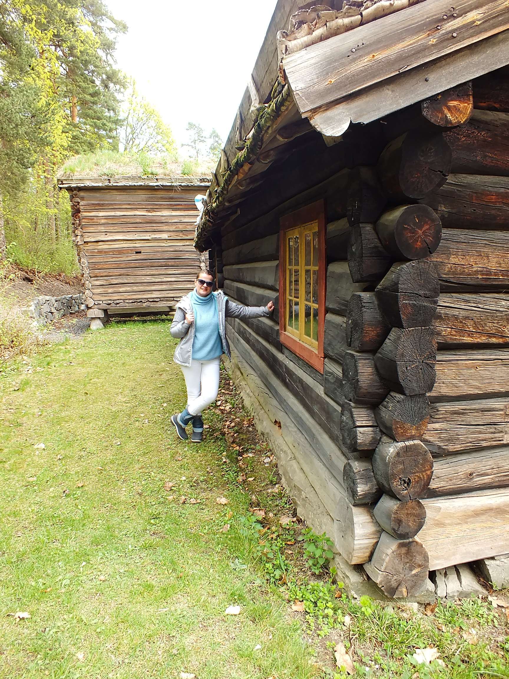Norveç Kültürel Tarih Müzesi (Norsk Folkemuseum) Osterdal Vadisi Bir Çiftlik Evi