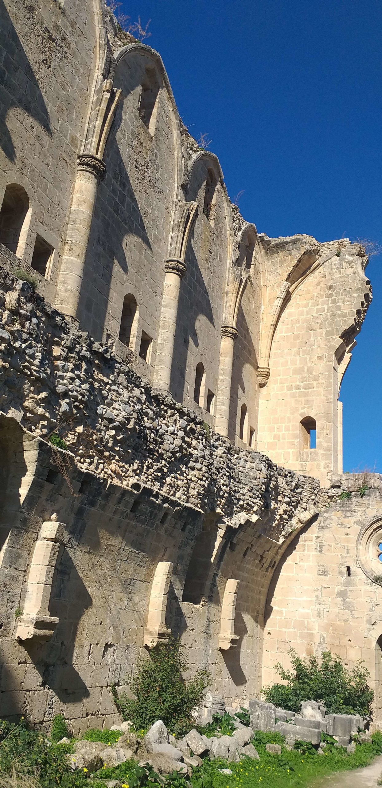 Bellapais Manastırı