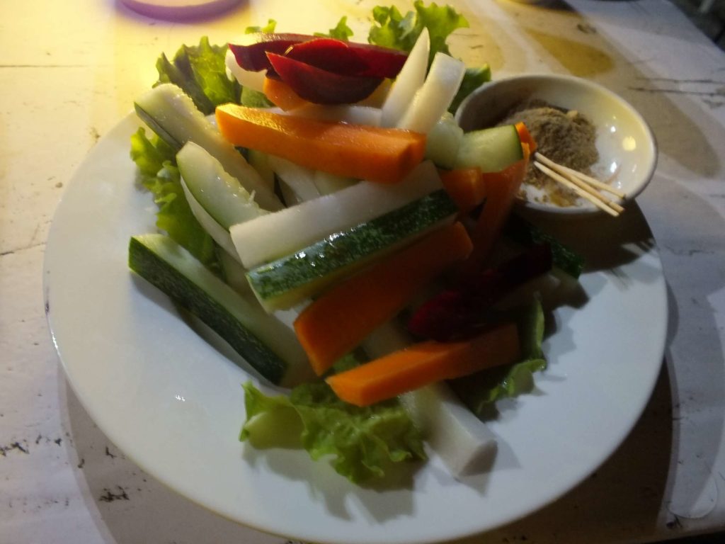 Pokhara'da Ne Yenir? Nepal Salatası