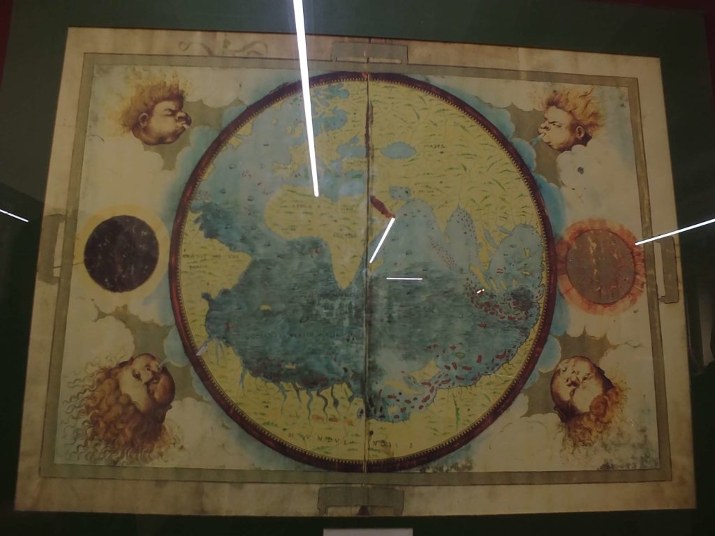 Ushuaia Deniz Müzesi (Museo Marítimo de Ushuaia) Macellan'ın Dünya Haritası