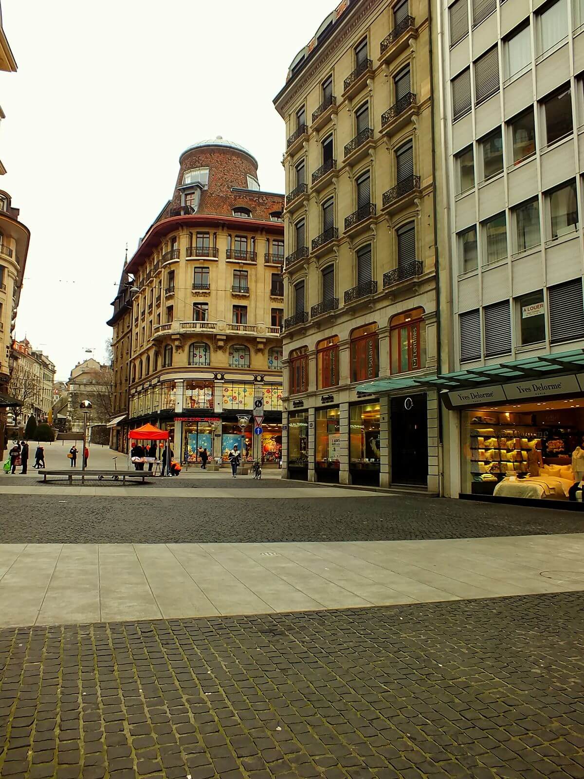 Rue du Marché Caddesi