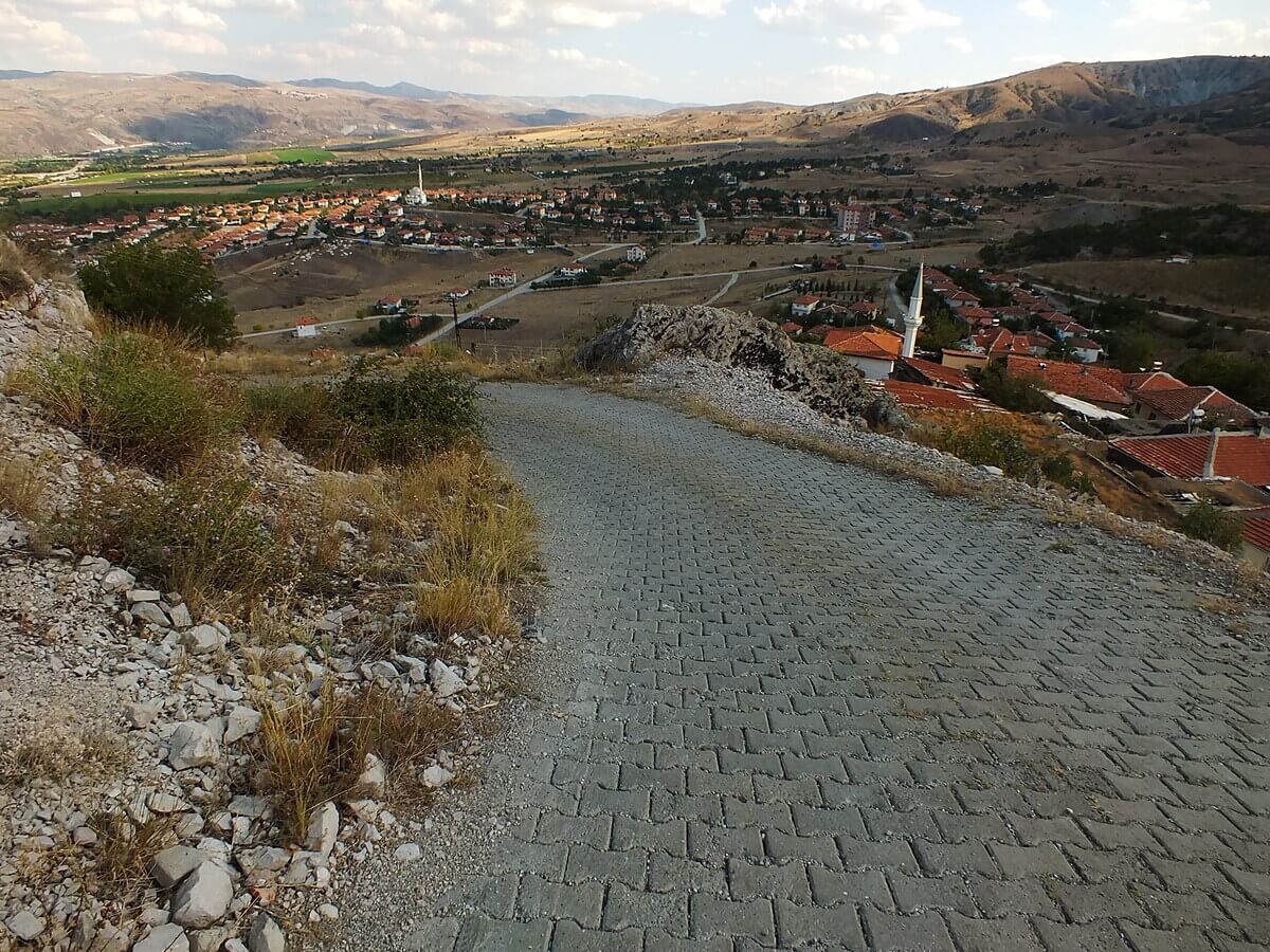  Kalecik Kalesi Yolu