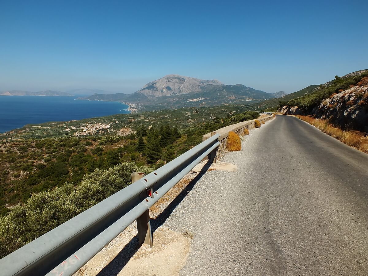 Samos Adası Yolları